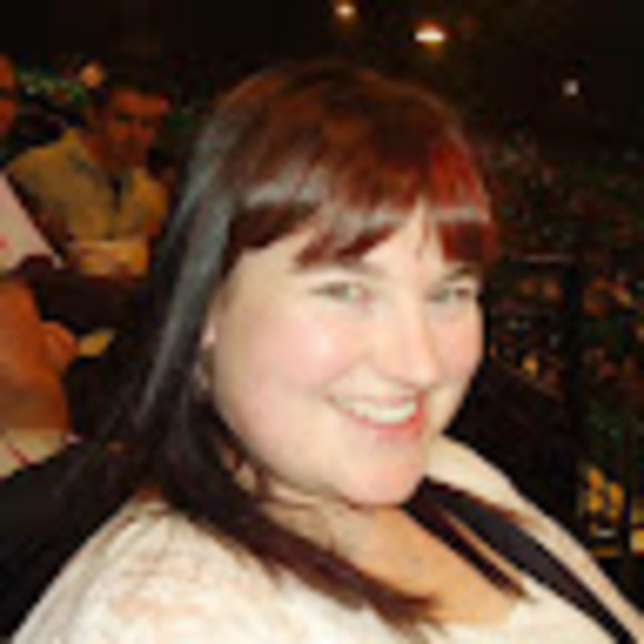 Meet your Posher, Carrie - Picture 1 of 1